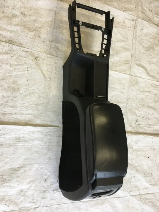 Tunnel central accoudoir Skoda Superb II OEM 3T0863241G image 6