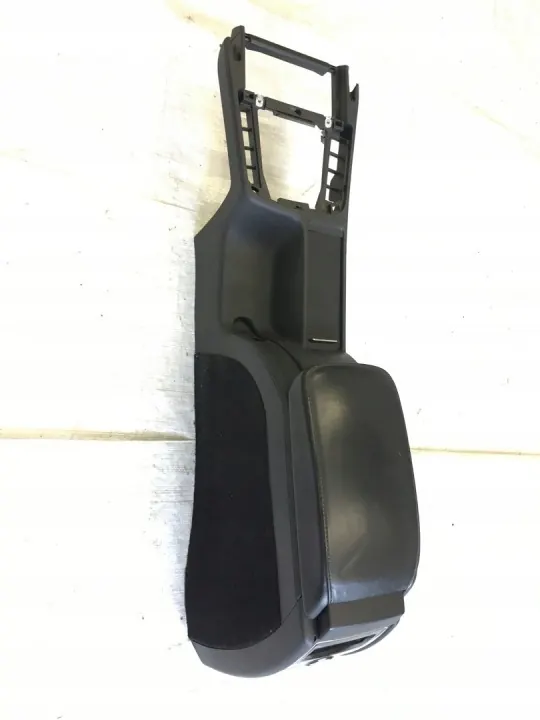 Tunnel central accoudoir Skoda Superb II OEM 3T0863241G image 7