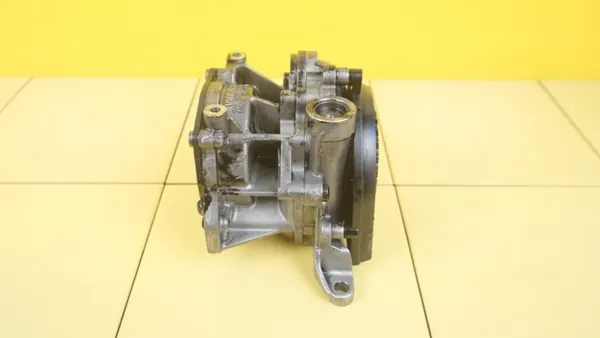 Öljypumppu OEM 9140307540 BMW N47D20C moottorille image 3