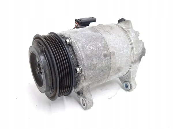 A/C Kompressori BMW 7 G11 G12 2017 image 2