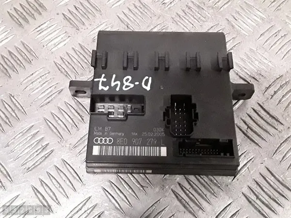 2005 Audi A4 B7 ECU 8E0907279L Used image 2