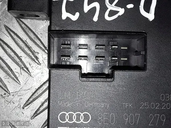 2005 Audi A4 B7 ECU 8E0907279L Used image 3