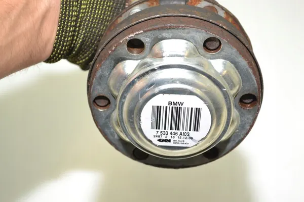 BMW E87 E81 E90 E91 E92 1.8D 2.0D Höger Bakaxel OEM image 5