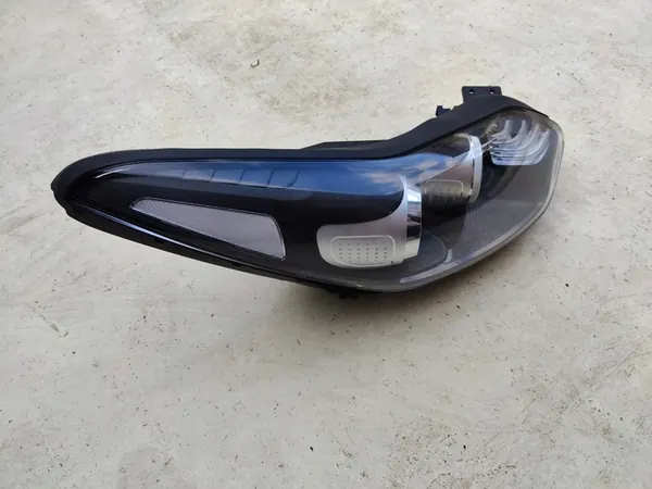 Lámpara LED Delantera Derecha Kia Sportage IV 92102-F1010 image 4