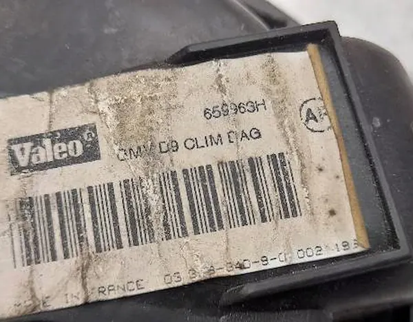 Ventilateur de chauffage Peugeot 406 659963H image 2