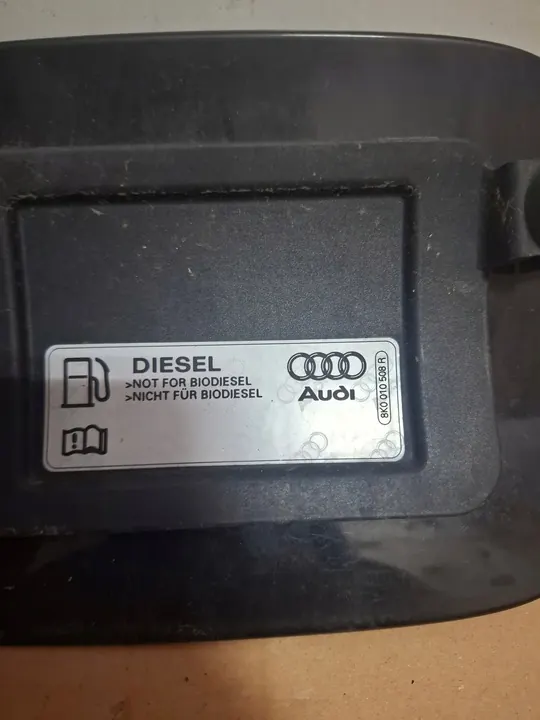 Bränsletanklock med aktuator Audi A4 B8 2.0 TDI 2007-15 image 4