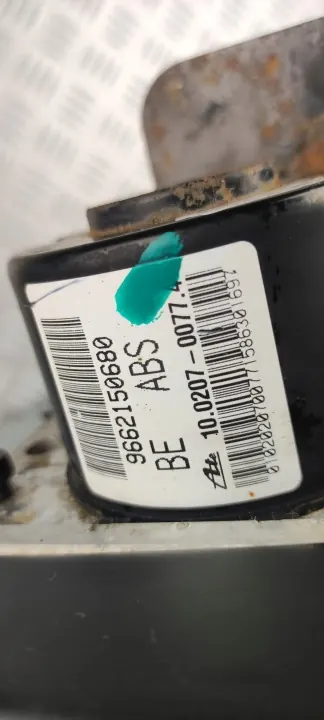 ABS-pump OEM 9662150680 - Begagnad image 4