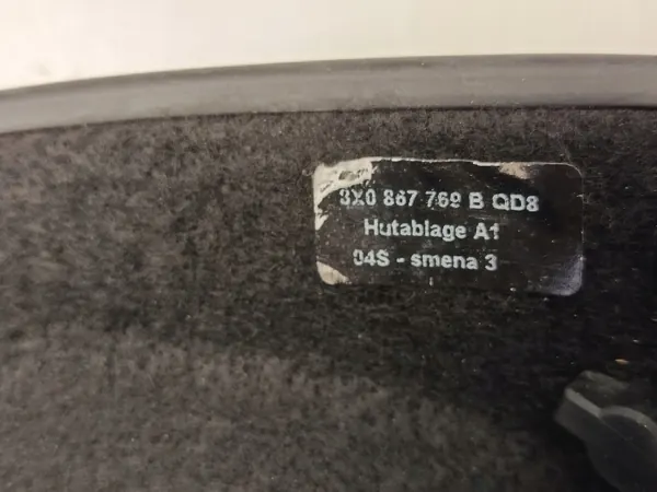 Gebrauchte Audi OE Kofferraumablage OEM 8X0867769B A1 8X image 8
