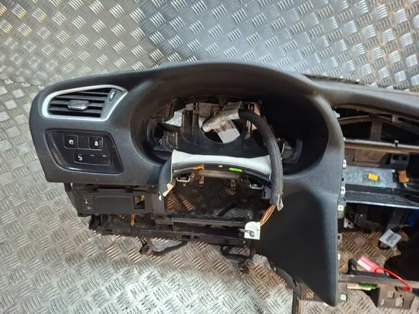 Consolepaneel OEM S26312902 voor Citroen C4 II B7 image 3