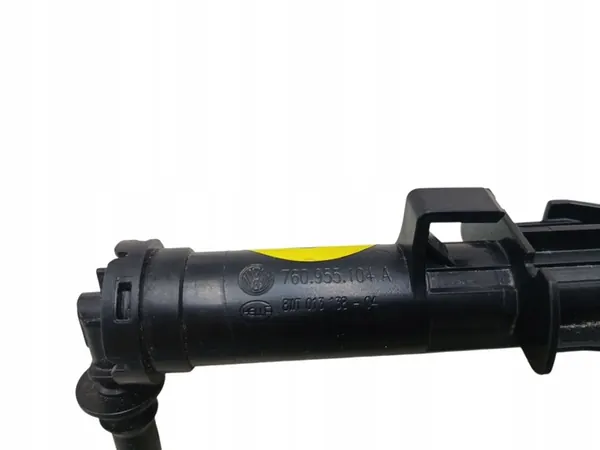 Volkswagen Touareg III Rechter sproeikop OEM 760955104A image 2