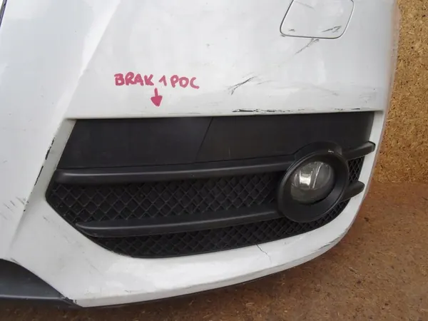 AUDI Q3 8U Parachoques Delantero con Rejilla y Sensores PDC OEM image 10