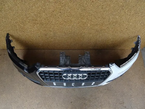 AUDI Q3 8U Parachoques Delantero con Rejilla y Sensores PDC OEM image 4