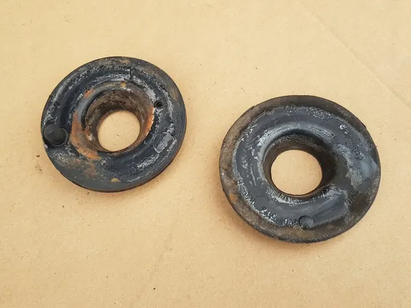 Molla posteriore con guarnizioni / VW Touran I 2003-2015 / OEM image 4