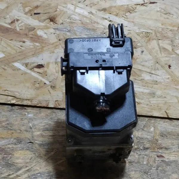 Pompe ABS Renault Kangoo 4x4 OEM 8200169058 image 3