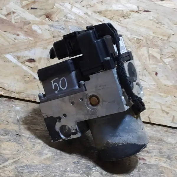 Pompe ABS Renault Kangoo 4x4 OEM 8200169058 image 4