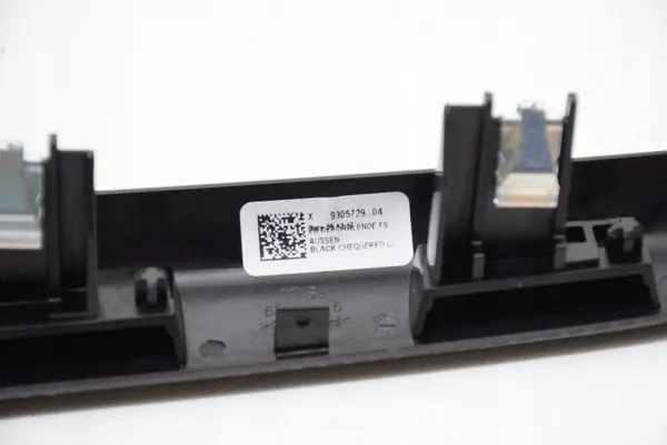 MINI F54 Instrumentpanelslist OEM 9305729-31 Svart Rutig image 6
