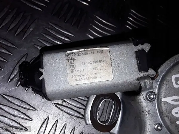 Scheibenwischermotor Skoda Octavia OEM 1Z5955711 - Gebraucht image 3