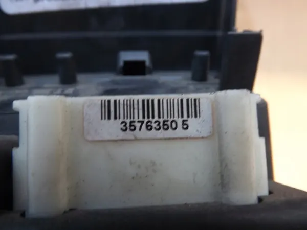 Mercedes A-klass W168 central låspump OEM 00782600 image 8