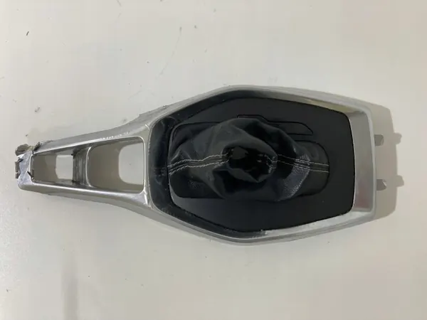 Cadre de soufflet de levier OEM 23281831 Camaro VI 2016+ image 2