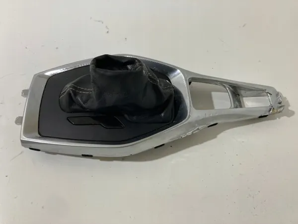 Cadre de soufflet de levier OEM 23281831 Camaro VI 2016+ image 3