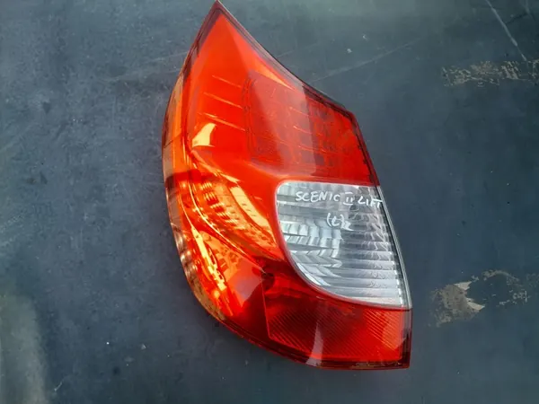 Luz trasera izquierda Renault Scenic II UE image 3
