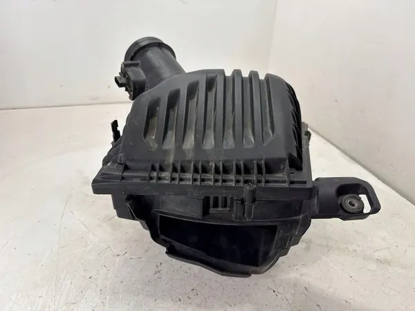 Ilmansuodattimen kotelo BMW F45 1.5T 10543510 image 2