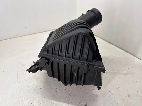 Ilmansuodattimen kotelo BMW F45 1.5T 10543510 image 3