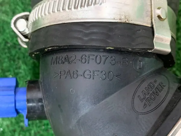 Intercooler inlaatslang OEM M8A2-6F073-BC Jaguar image 6