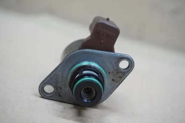 Kraftstoffdruckventil TERRACAN 2.9 CRDi OEM Hyundai image 5