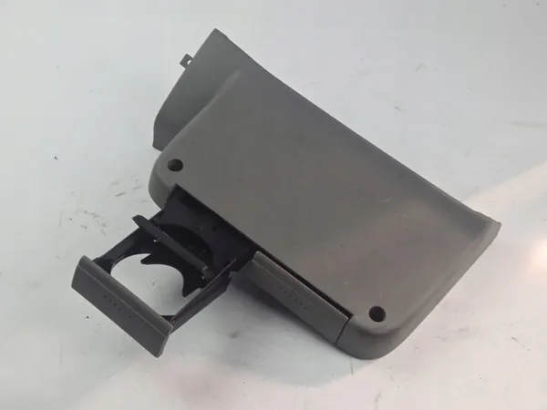 VW OEM 6E1858569B Juomahaltija Lupo 6X1:lle image 2