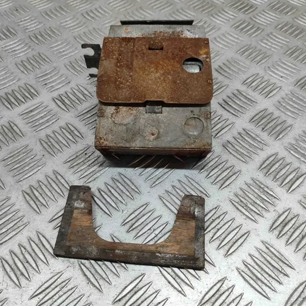 Cendrier Mercedes-Benz OEM 1088101430 pour Classe S image 3