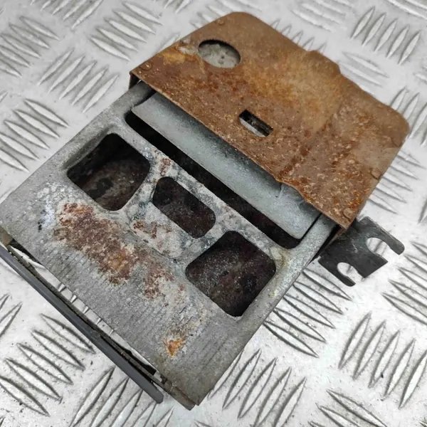 Cendrier Mercedes-Benz OEM 1088101430 pour Classe S image 6