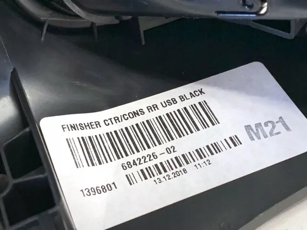 OEM 6842226 Hintere Lüftungsabdeckung für MINI Clubman image 4