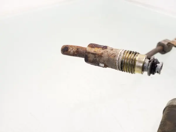 Flexible de direction assistée Nissan OE OEM 2D812 - Occasion image 3