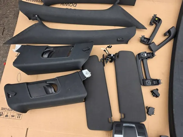 Audi Q7 4L takklädsel OEM 4L0867505H - Komplett set image 5