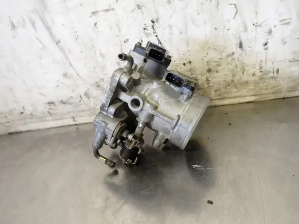 Throttle Body Mitsubishi Lancer VIII image 5