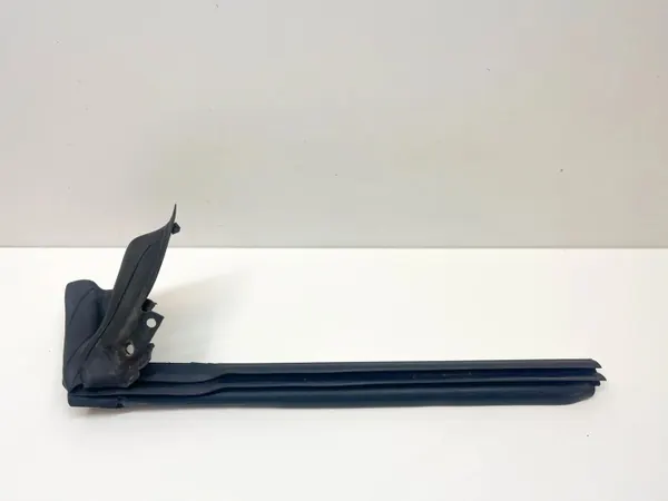 Joint OEM A2316730265 pour vitre arrière Mercedes-Benz SL image 2
