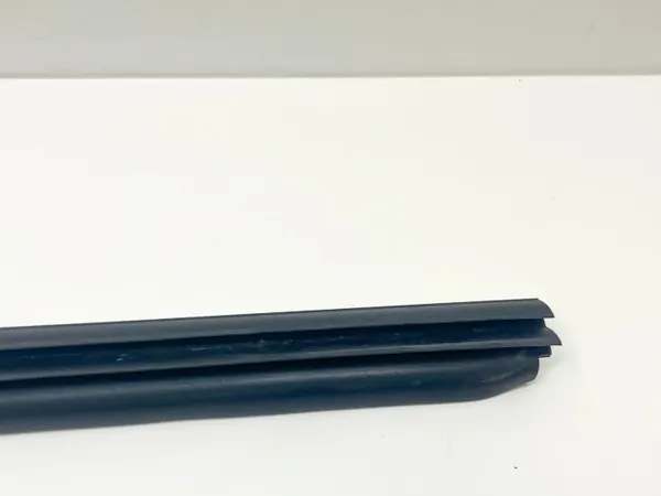 Joint OEM A2316730265 pour vitre arrière Mercedes-Benz SL image 3