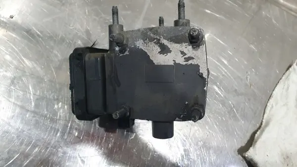 Soupape Modulateur EBS OEM K000920 Mercedes Actros image 4