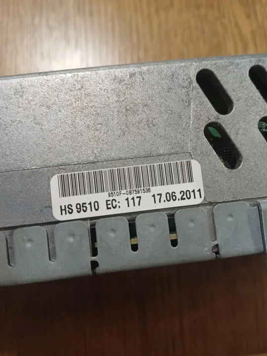 Gebrauchter BMW OE Verstärker 9261703 - Passgenau image 4