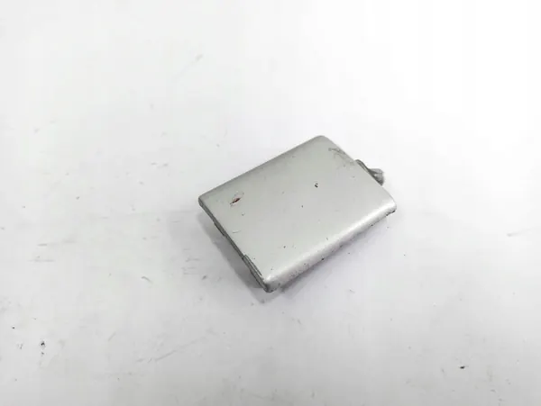 Mercedes-Benz E W211 2004 Couvercles, Bouchons image 4