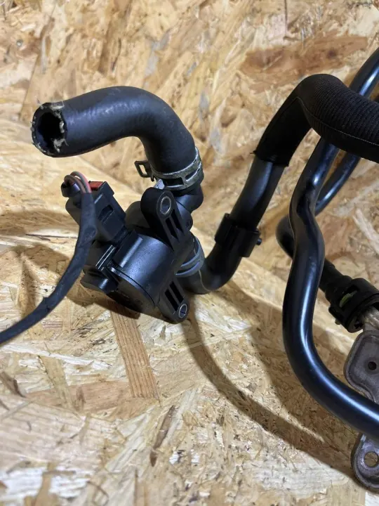 Versnellingsbakoliekoeler Audi OE OEM 4M0317021G image 4
