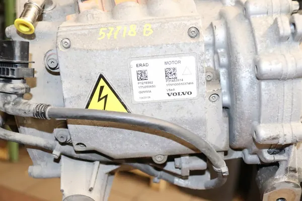 VOLVO V90 S90 V60 S60 2.0 T8 Achterdifferentieel P1216562 image 7