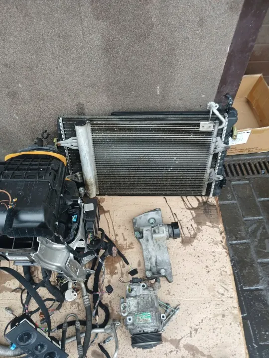 Système de climatisation complet OEM KLIMATYZACJA KOMPLETNA SKODA FABIA I 1.4 16V image 6