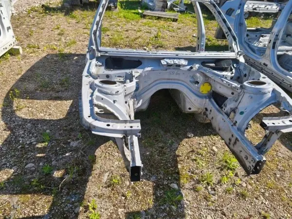 Quarto direito dianteiro OEM 2210770 BMW 3 F30/F80 image 9