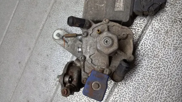 Kit GPL usado OEM 01 para Renault Clio I 98R image 3