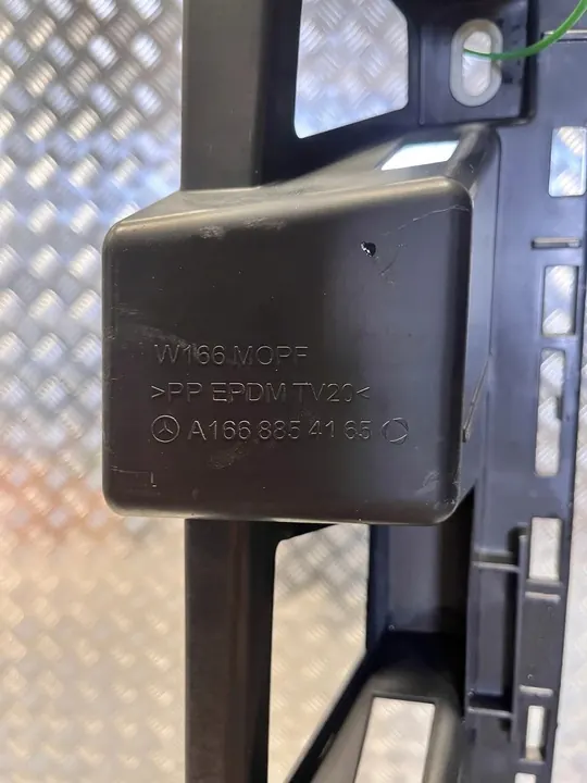 Supporto paraurti posteriore Mercedes GLE W166 A1668854165 image 8