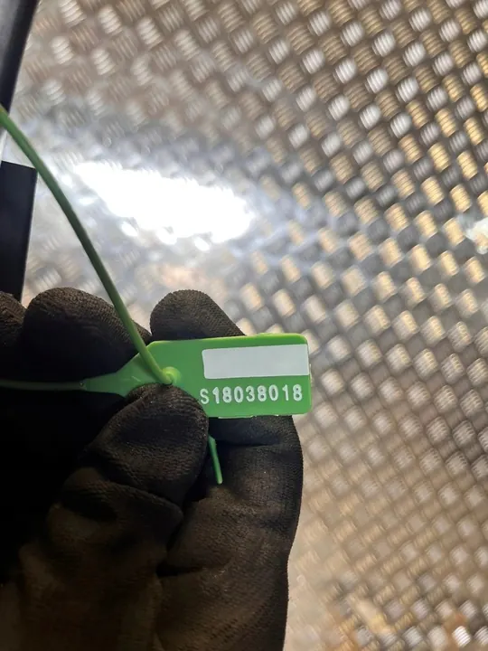 Supporto paraurti posteriore Mercedes GLE W166 A1668854165 image 9