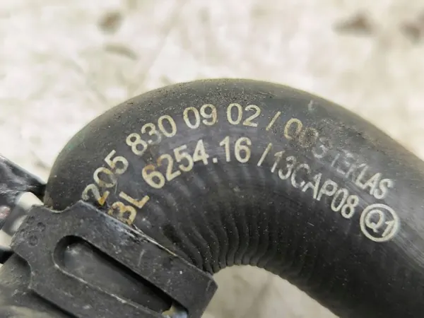 Mercedes-Benz Lämmitysletku OEM A2058300902 - Käytetty image 6