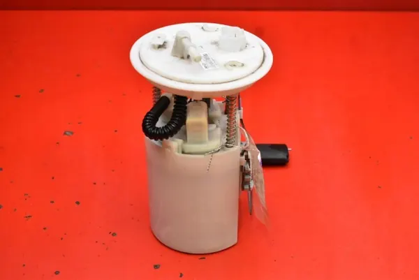 Brandstofpomp OEM 31110-1H000 voor Hyundai i30 1.4 16V image 6